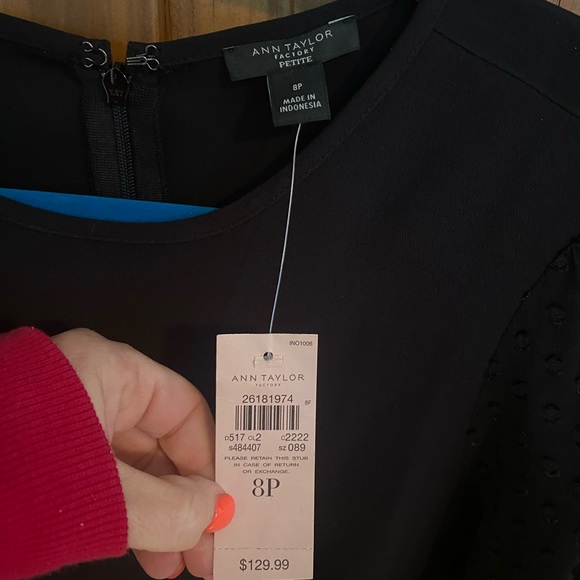 Dress - Picture 3 of 3